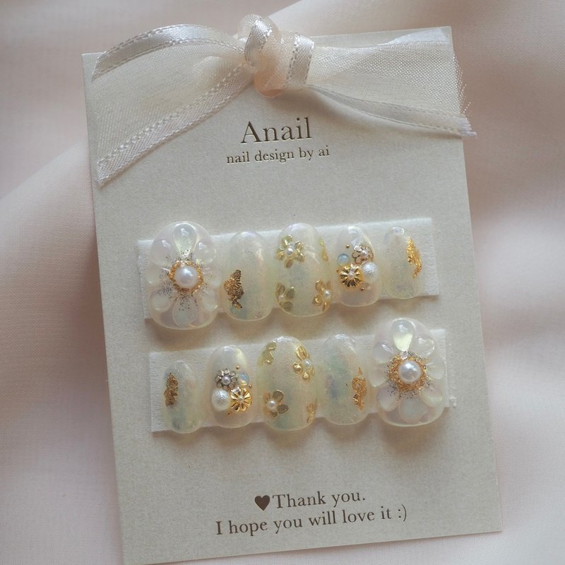 丰盈花美甲/极光色调/白/指甲尖/美容膏/艺术美容膏 - 指甲油/指甲贴 - 其他材质 白色