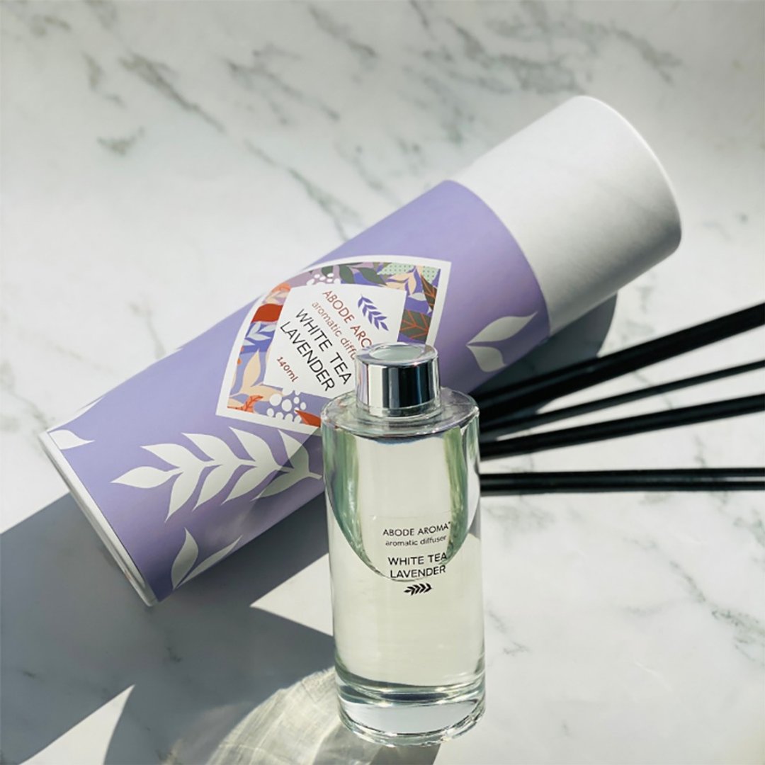 Abode Aroma 家居香薰座 140ml - 白茶花 & 薰衣草 - 香薰/精油/线香 - 精油 紫色