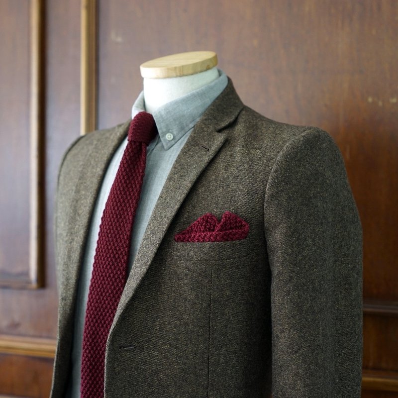 Red Knitted Wool Tie with pocket square (no Crafted box) - 领带/领带夹 - 其他材质 红色