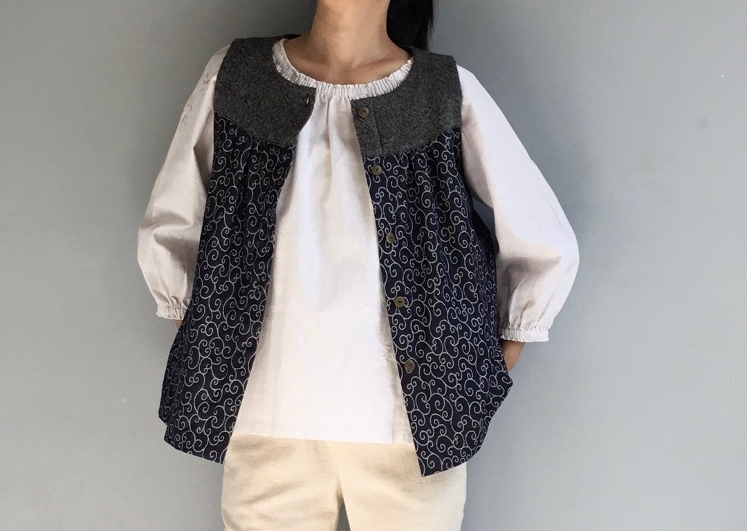 云游四季/毛料+云纹纯棉色织丹宁布/拼接风开扣小背心 - 女装背心 - 棉 