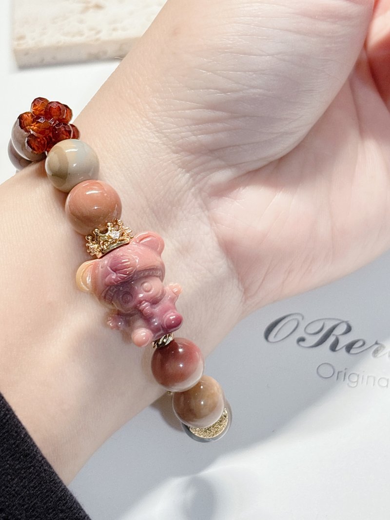 象宝奶糖  l 奶瓶兔。设计款手环 l 阿拉善玛瑙。14k 包金配件 - 手链/手环 - 玉石 多色