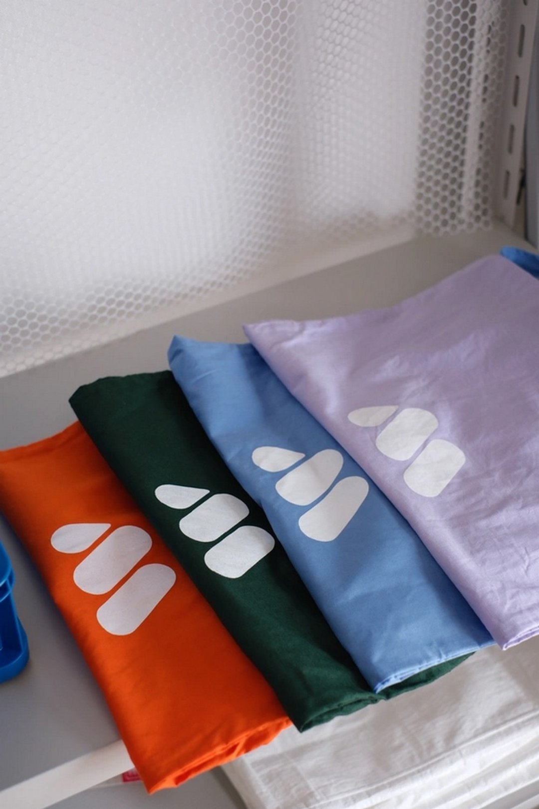 Daily Shopping Bag W Logo 水洗棉质托特包 - 侧背包/斜挎包 - 棉 多色