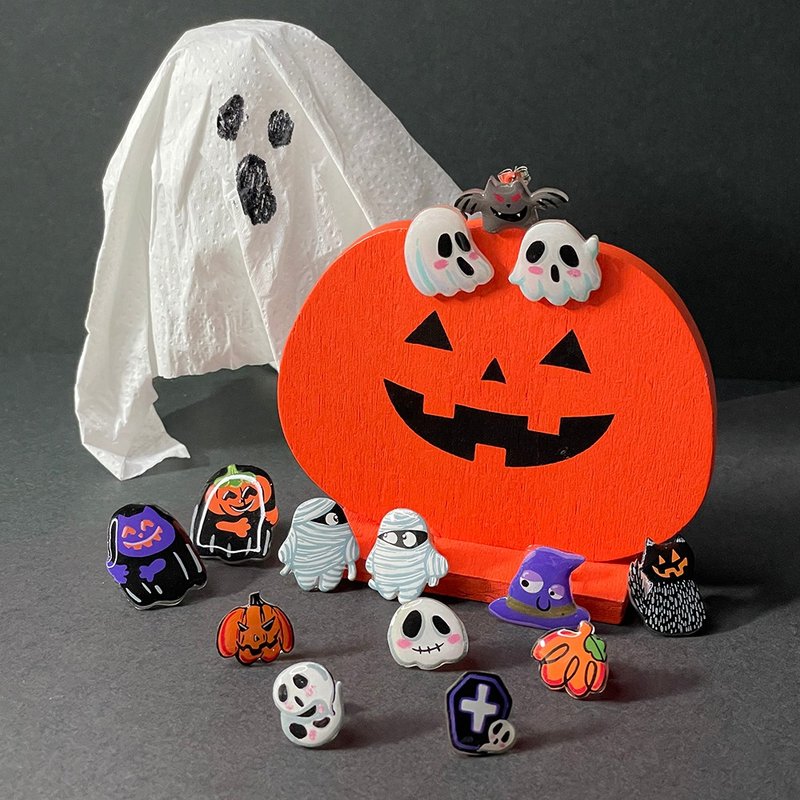 万圣节饰品 幽灵 手绘 手作 耳环 - 耳环/耳夹 - 塑料 白色