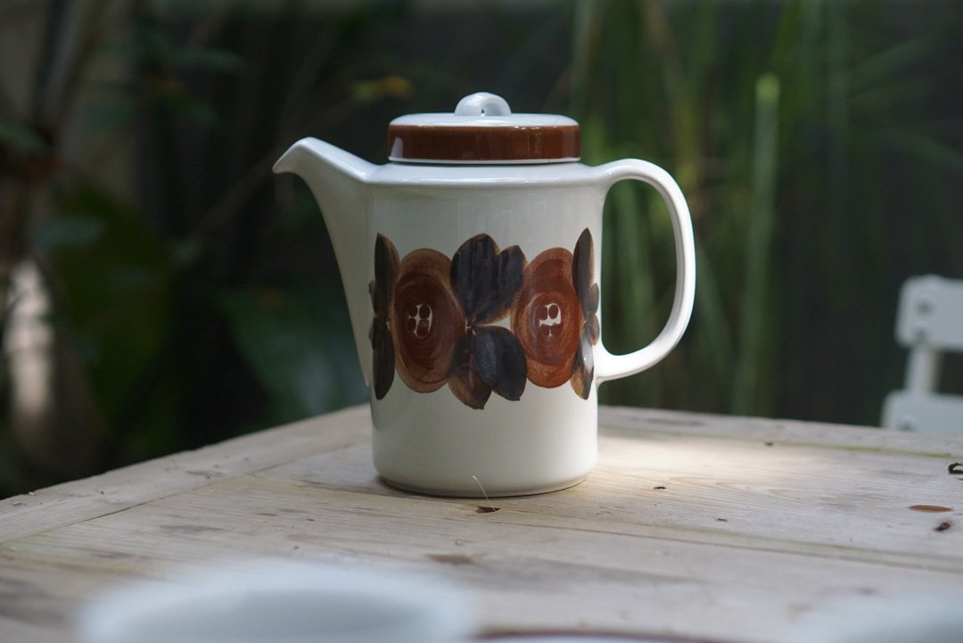 Arabia Rosmarin海葵茶壶 - 茶具/茶杯 - 瓷 咖啡色