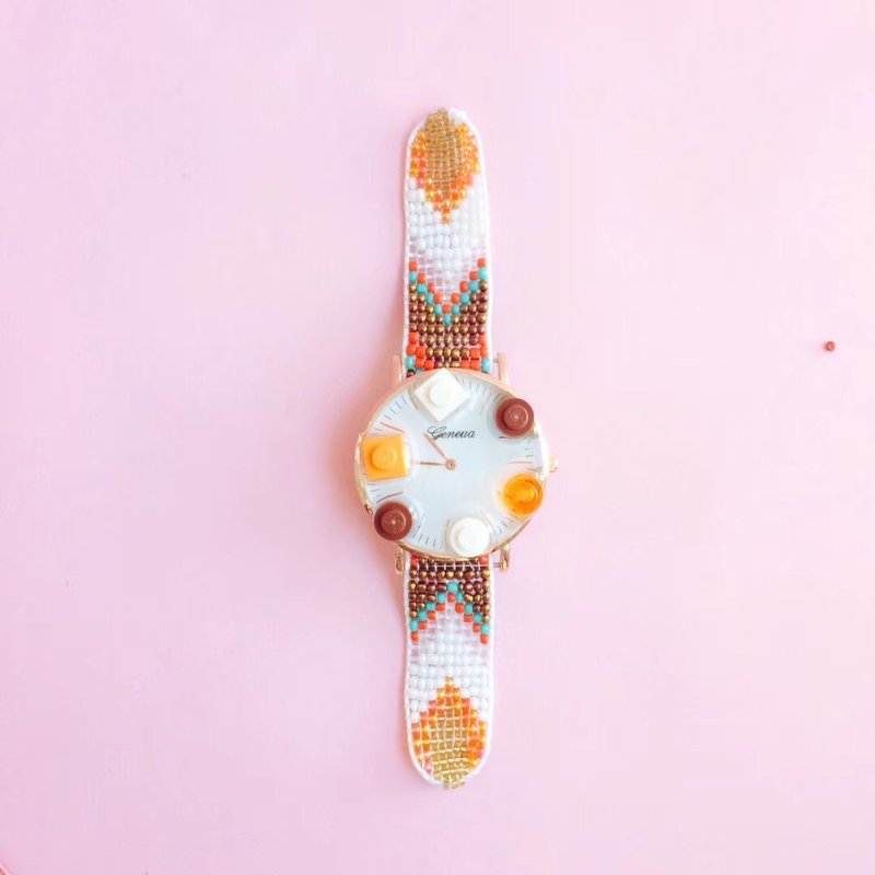 新年特别版 LEGO 橙棕白 古董珠编织  手表 - 女表 - 其他材质 橘色