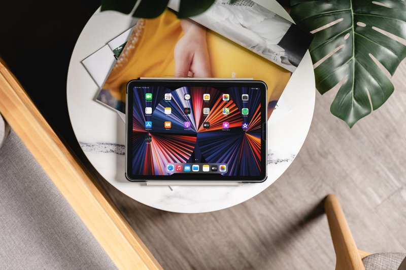 Glass Defender iPad Air/Pro 抗蓝光钢化屏幕保护贴 - 数码小物 - 玻璃 