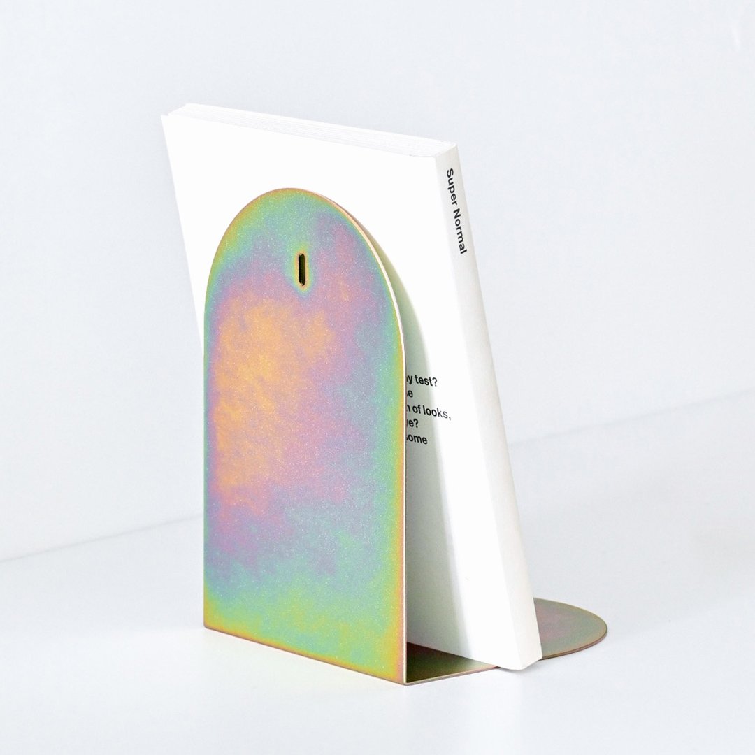 【限量展示品释出】山山书挡 / 霓彩 - 书架/书挡 - 其他金属 多色