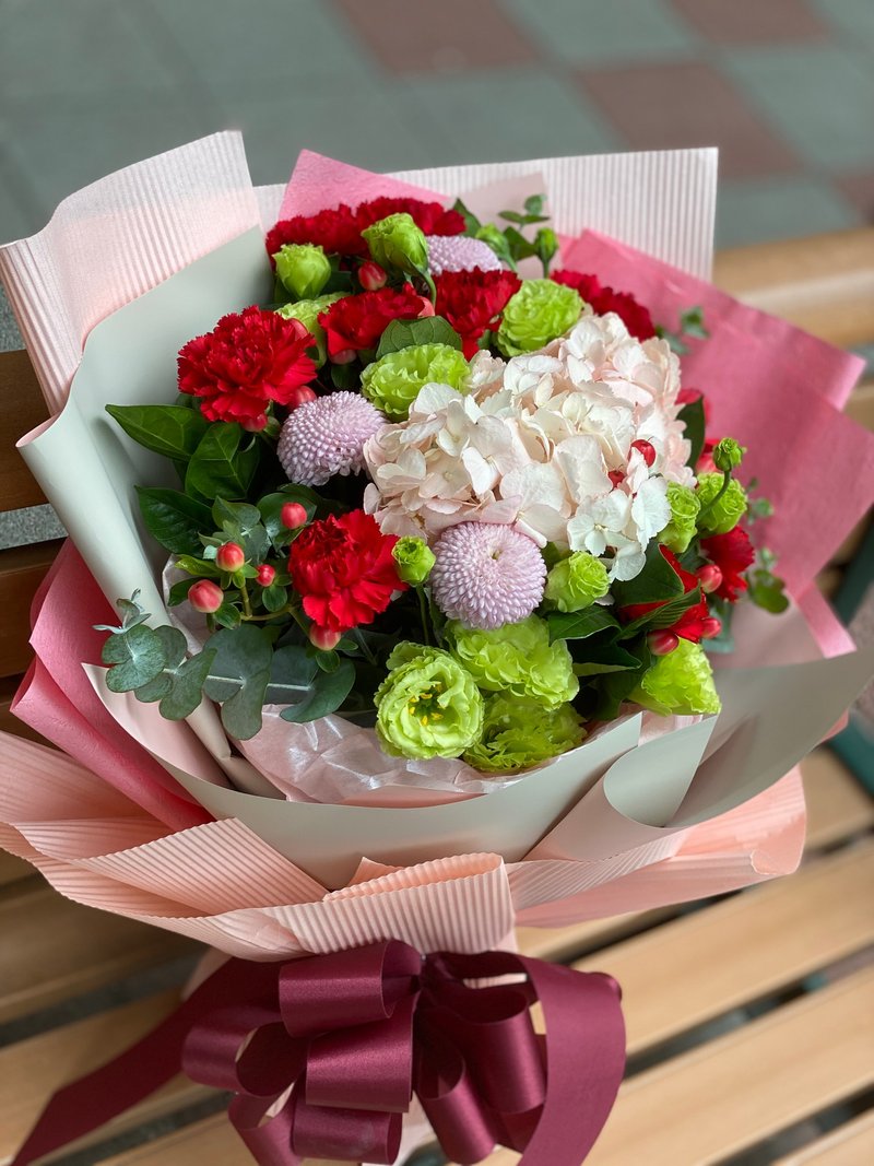 鲜花花束-草地上绽放的花朵 | 情人节 生日首选 | 台北可自取 - 干燥花/捧花 - 植物．花 