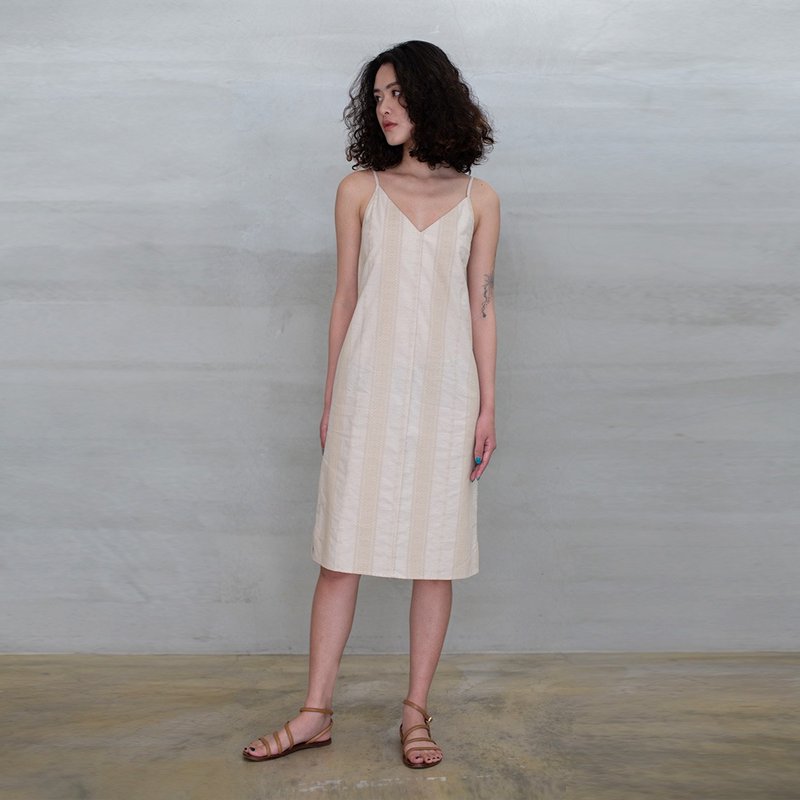 仲夏之旅细肩带印花洋装 Mid-Summer Strape  Printed Dress D198 - 洋装/连衣裙 - 棉．麻 多色