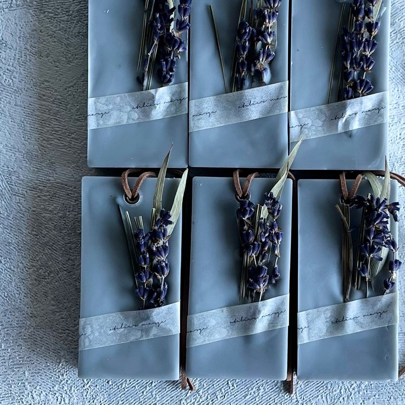 香水花束香袋灰色 - 蜡烛/烛台 - 蜡 灰色