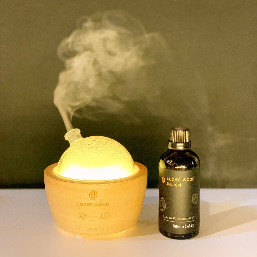 【森山柏林】香柏木精油100ml+木质水氧机扩香组合(须加水) - 香薰/精油/线香 - 木头 