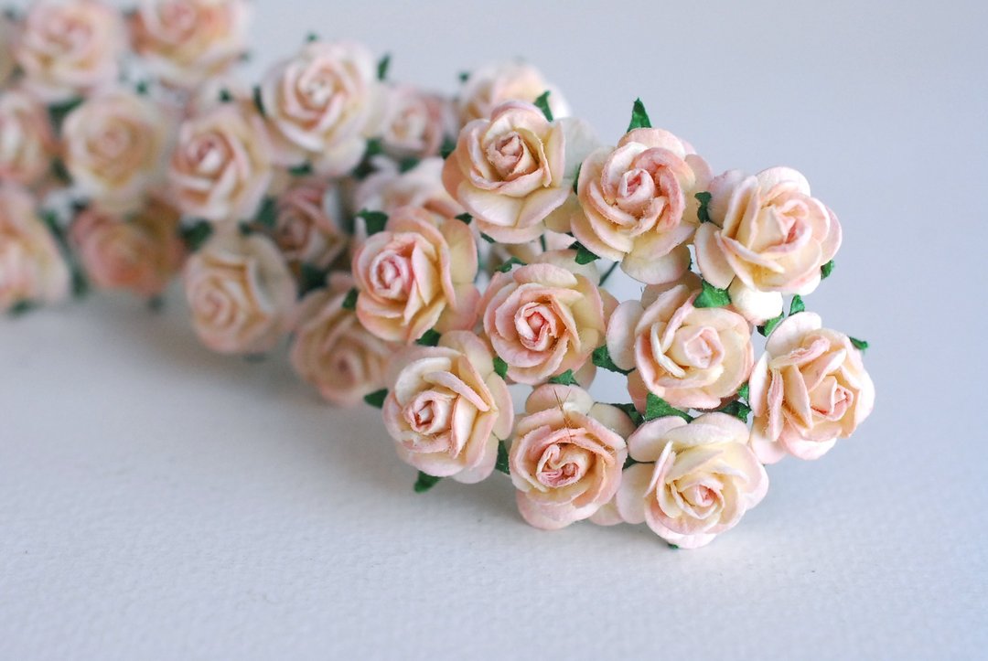 paper flower centerpiece supplies, 100 pcs. Mini rose, size 1.5 cm. peach brush. - 其他 - 纸 粉红色