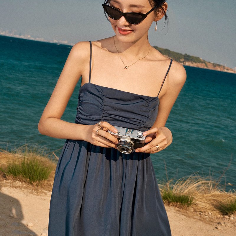 'May' 褶皱迷你洋装 雾蓝色 (CRBW177) 无袖洋装 - 洋装/连衣裙 - 其他材质 