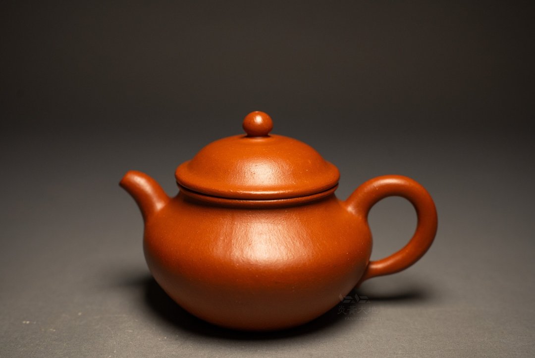 【江上一曲・2】龙山堂 古法纯手工 摹古系列 黄龙山老朱泥 130cc - 茶具/茶杯 - 陶 红色