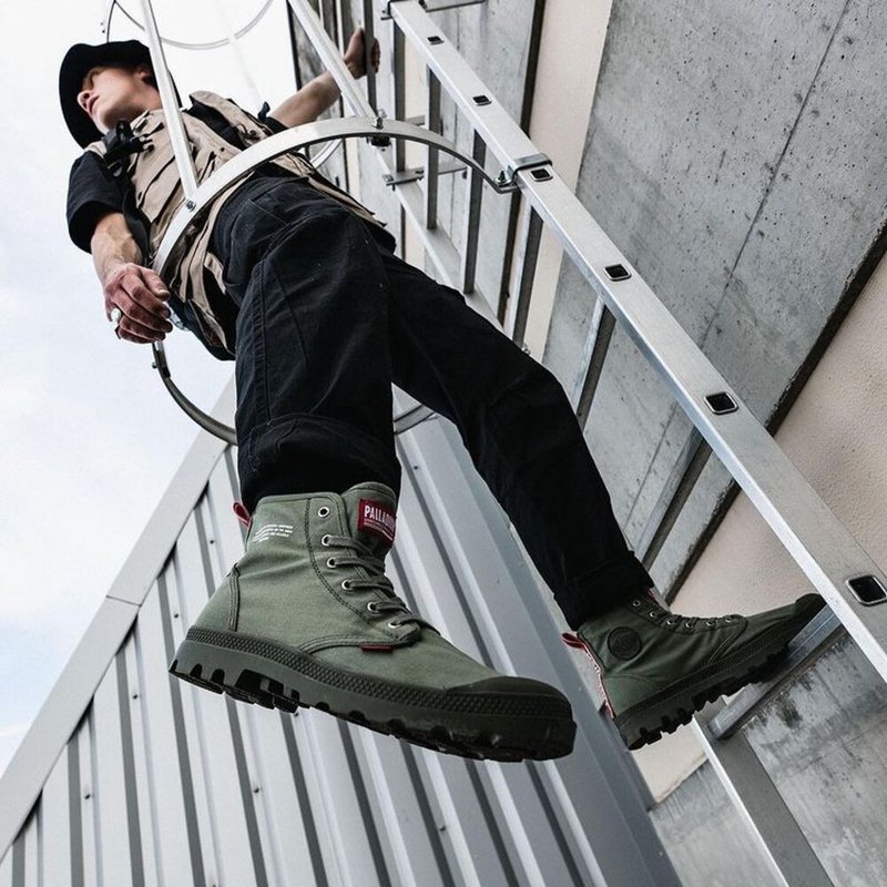 【限量绝版逸品】PALLADIUM 潮流街头标语高筒军靴 76258 - 女款休闲鞋 - 棉．麻 白色