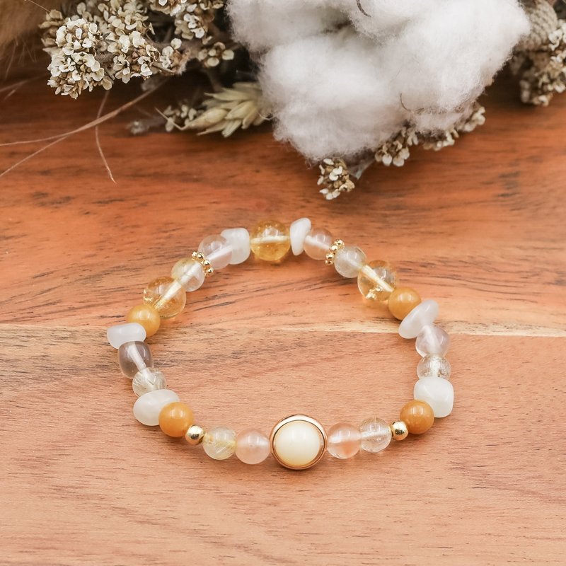 Venus | 金丝砗磲 黄发晶 黄玉 月光石  天然石黄铜手链 - 手链/手环 - 宝石 金色