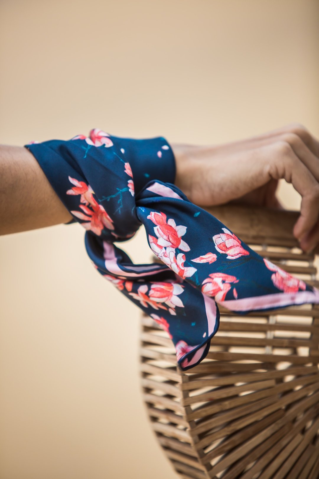 Bandana 100% Silk, Floraison, Size 53x53 cm. - 发饰 - 丝．绢 橘色