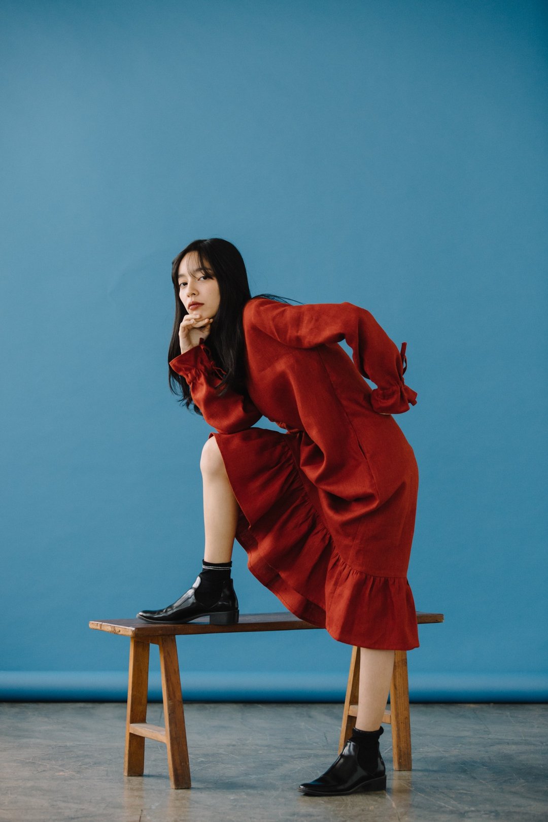 RUFFLE DRESS WITH LONG SLEEVES IN TANGERINE - 洋装/连衣裙 - 棉 红色