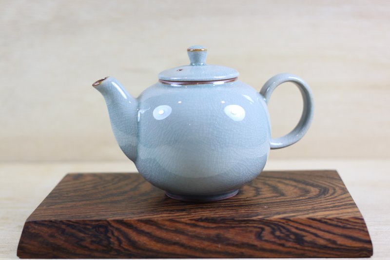 【送礼好物】哥窑 冰裂纹 圆满茶壶 陶艺名家叶敏祥作品 - 茶具/茶杯 - 陶 