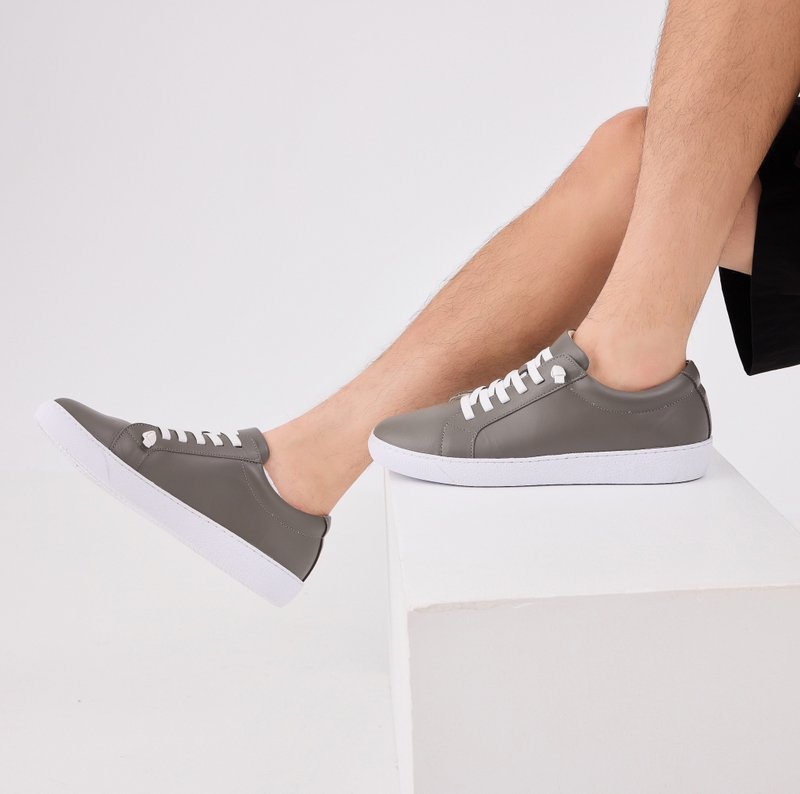 | 休闲男鞋・防泼水 | MUSE 缪思男鞋-卡本灰 附双色松紧鞋 - 男款运动鞋/球鞋 - 真皮 灰色