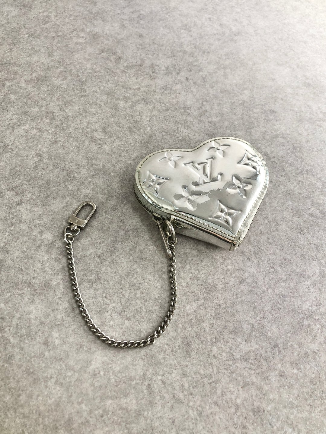 【 日本直送 名牌中古包 】LOUIS VUITTON Monogram Miroir 零钱包 银色 爱心 M93566 Porte Monnaie Cœur cnid4w - 零钱包 - 防水材质 银色