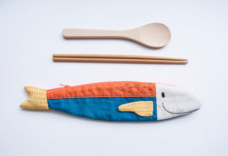 Travelling Tuna cutlery pouch - 筷子/筷架 - 棉．麻 多色