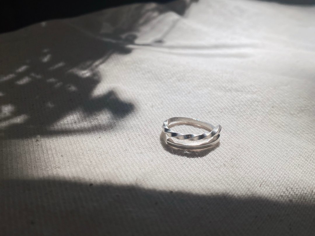Twist Ring 戒指 - 戒指 - 纯银 银色
