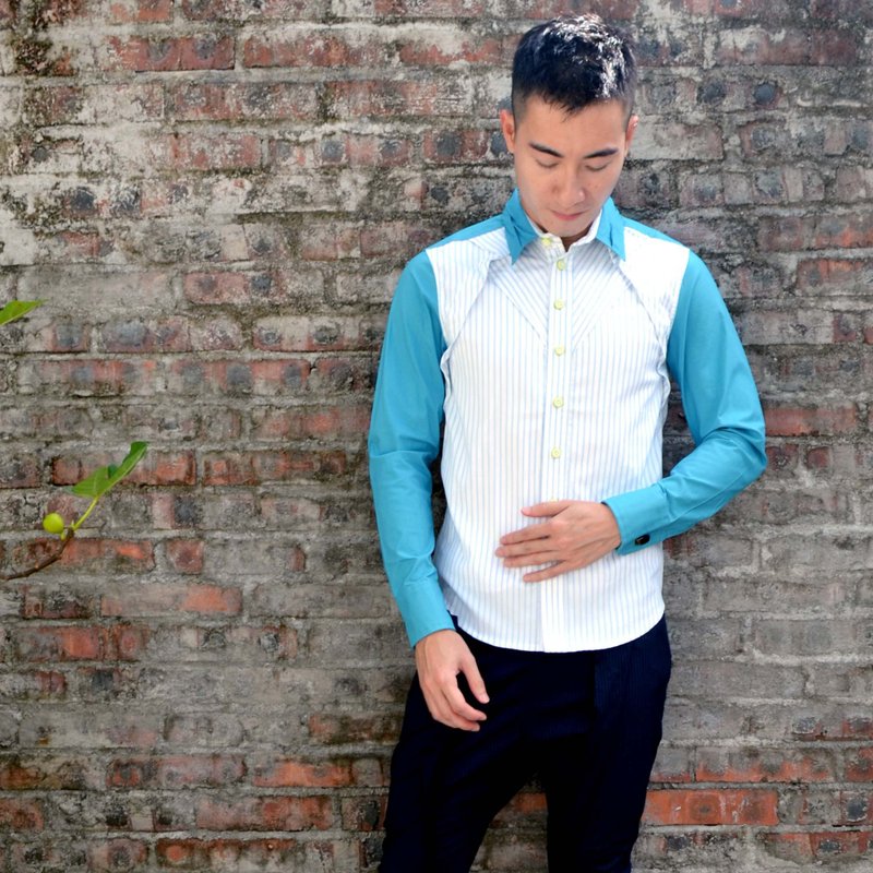 TIMBEE LO 蓝白色条子拼 湖水蓝长袖衬衫恤衫 立体不破开前胸剪裁 - 男装衬衫 - 棉．麻 蓝色