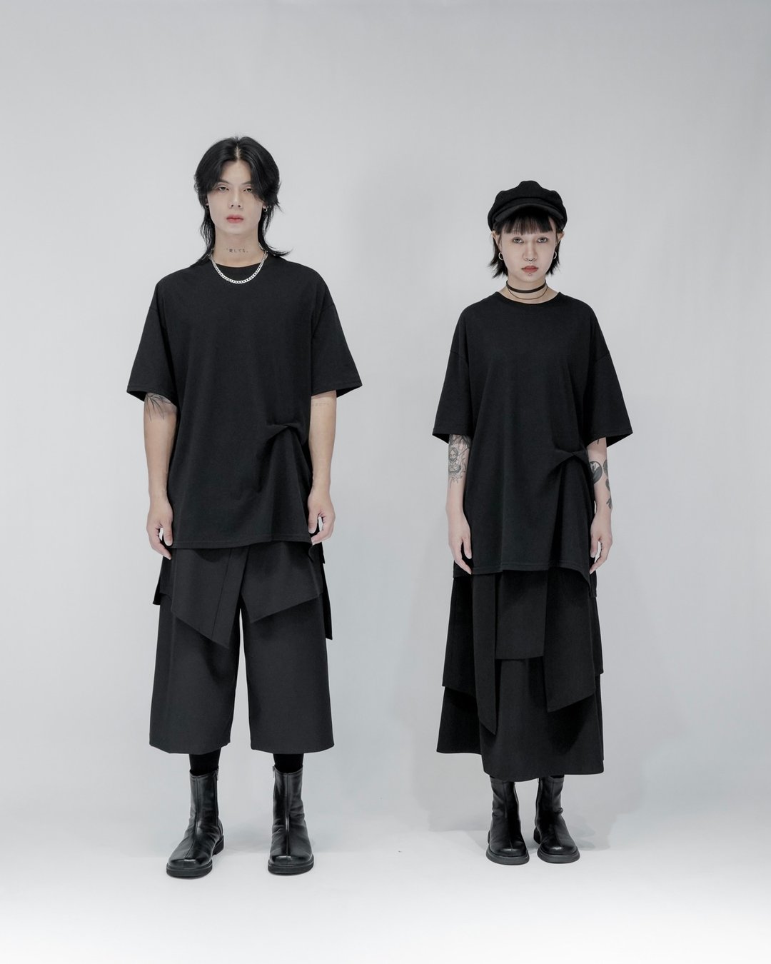 MUKK DESIGN 扭结造型宽T - 女装上衣 - 聚酯纤维 黑色