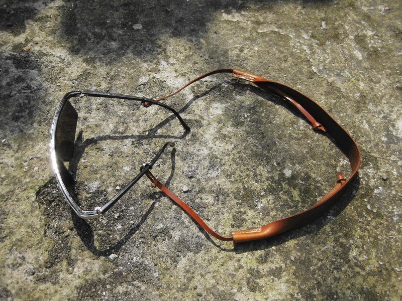 ~后菜园~自制配件 摔软皮眼镜带 BC-266 - 眼镜/眼镜框 - 真皮 咖啡色