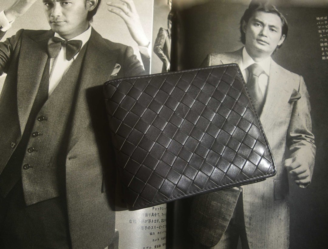 【老时光 OLD-TIME】早期二手老包意大利制BOTTEGA VENETA短皮夹 - 收纳用品 - 其他材质 多色