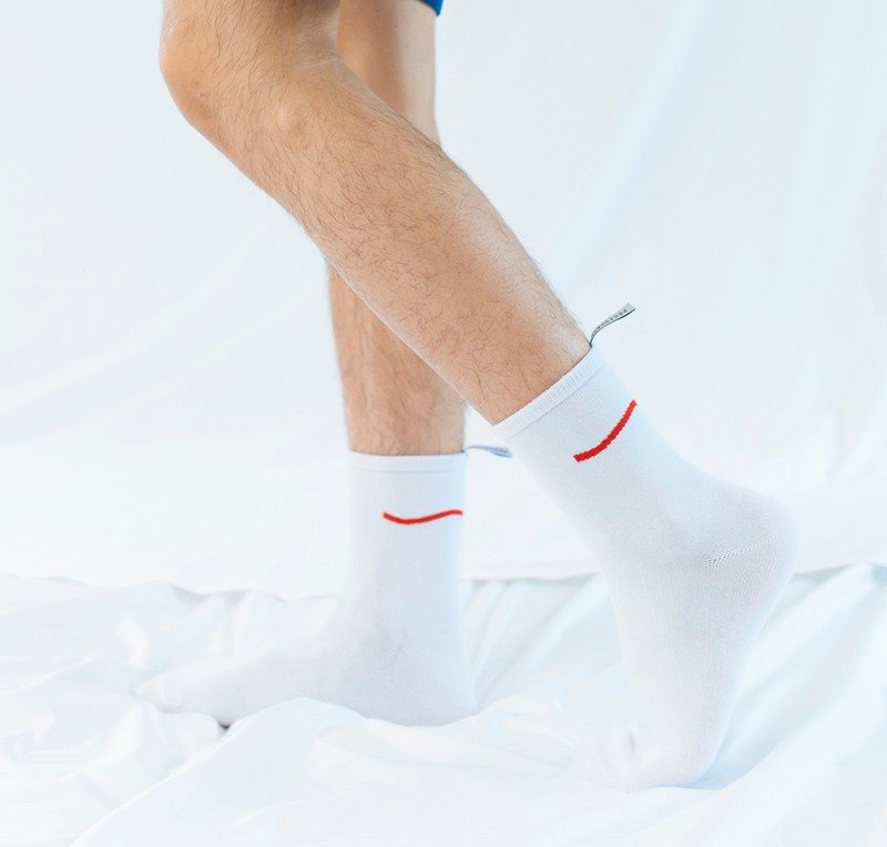 浪花 白色中性袜子 - 袜子 - 棉．麻 白色