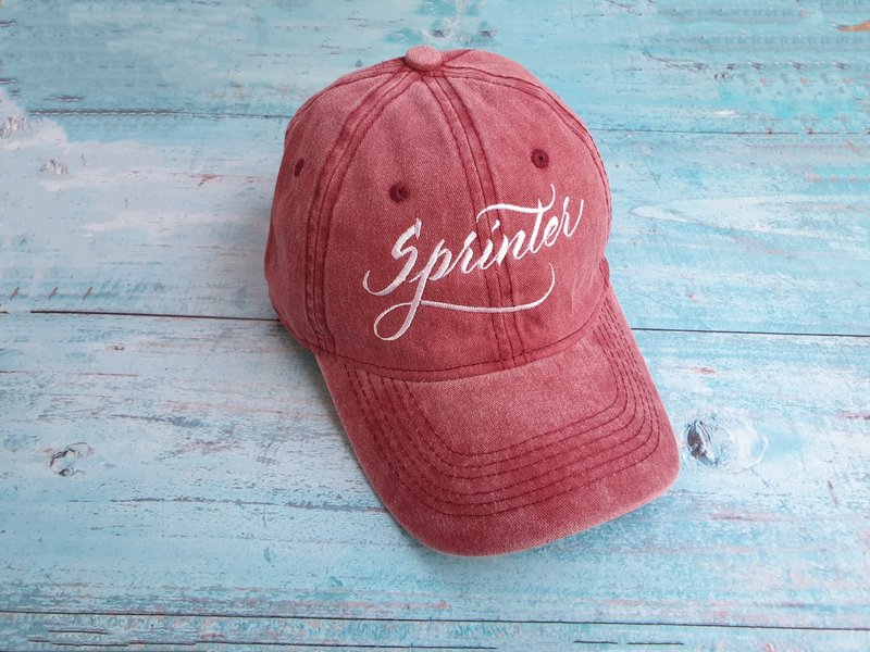 定制化订制 英文书法刺绣棒球帽 - 帽子 - 棉．麻 