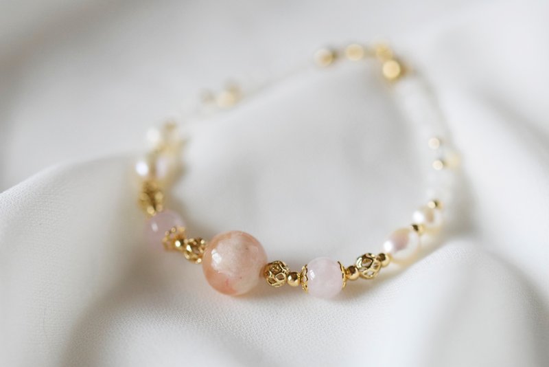 花海。樱花玛瑙 马粉 珍珠 月亮石 14K包金 水晶/天然石手链 - 手链/手环 - 水晶 粉红色