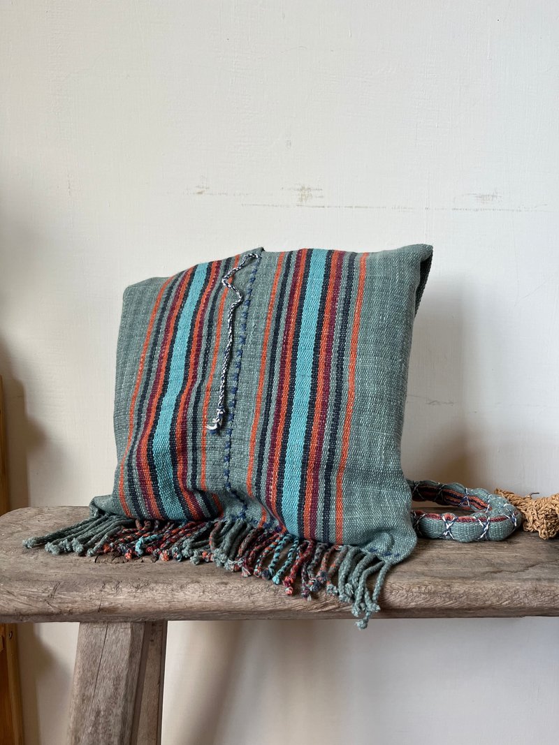 暹罗民族风手工织布棉麻流苏斜背包– 静谧蓝绿 - 侧背包/斜挎包 - 棉．麻 多色