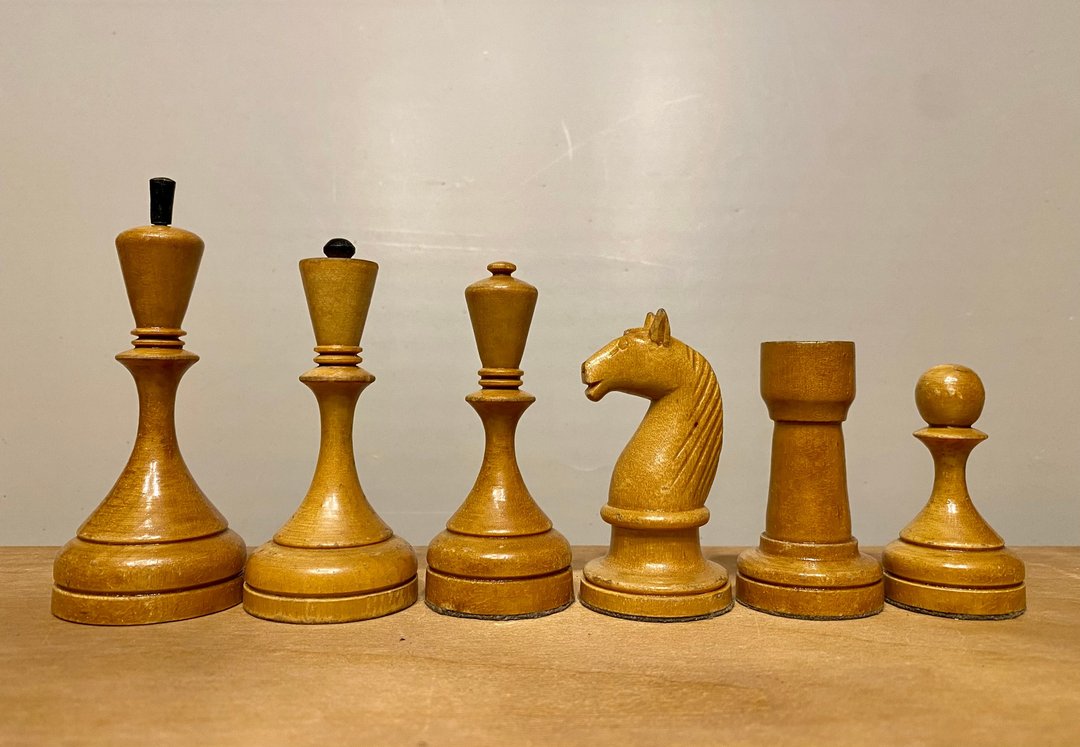 Authentic Soviet / Russian Chess set  Botvinnik - Flohr II 1959 to 1969 - 桌游/玩具 - 木头 黑色