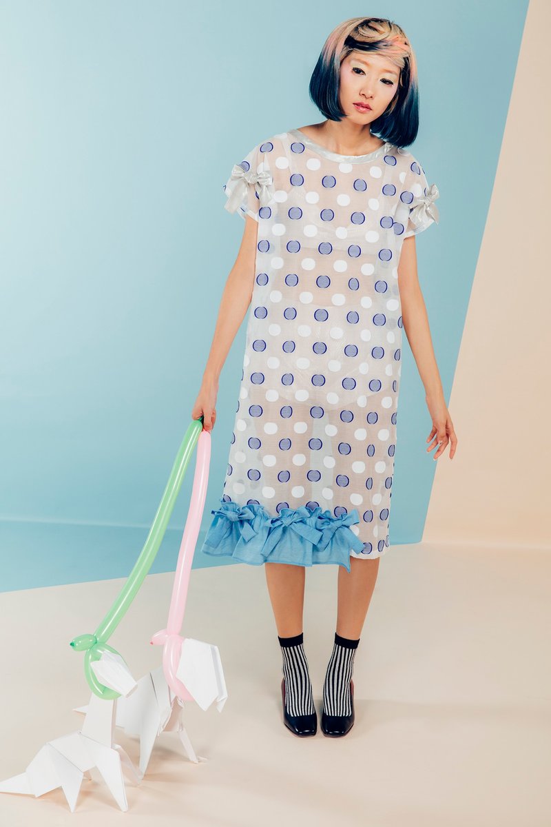 moi non plus 蝴蝶结点点可尔必思洋装 - 洋装/连衣裙 - 聚酯纤维 蓝色