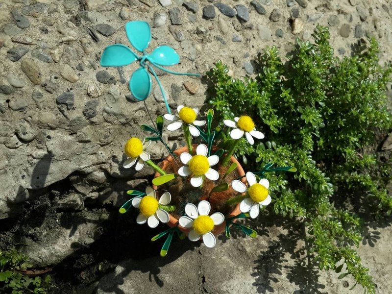 金工+羊毛毡复合媒材手作 │花丛景簇│文化币│台南旅游 - 编织/羊毛毡/布艺 - 其他材质 