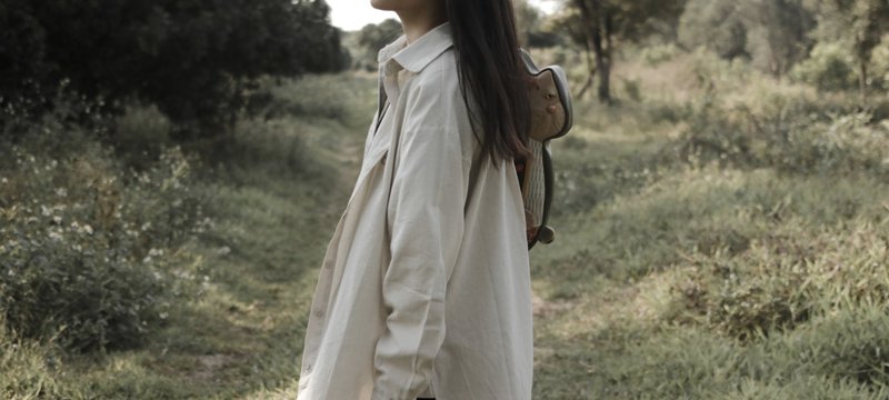 吉普猫吃饭团 杏色棉麻刺绣衬衫/薄外套 - 女装休闲/机能外套 - 棉．麻 