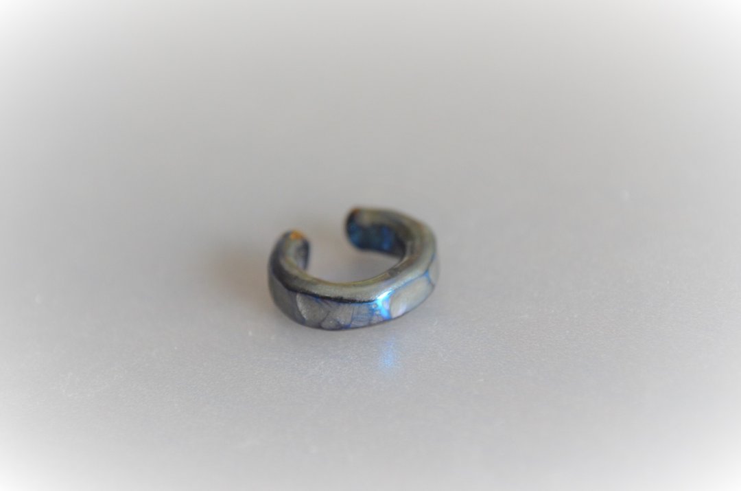 titanium ear cuff・titanium ear cuff・lock ear・b - 耳环/耳夹 - 其他金属 蓝色