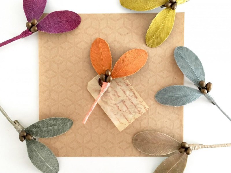 ● Orange ● Olive brooch. Wax processing (wax processing) - 胸针 - 棉．麻 橘色