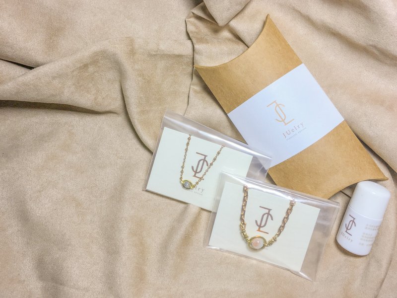 包装与饰品保养 -Packaging and Accessory Care - 其他 - 其他材质 卡其色