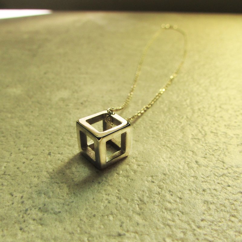 Cube necklace_立方体项链 | 925纯银 限量 设计师手作 - 项链 - 银 银色