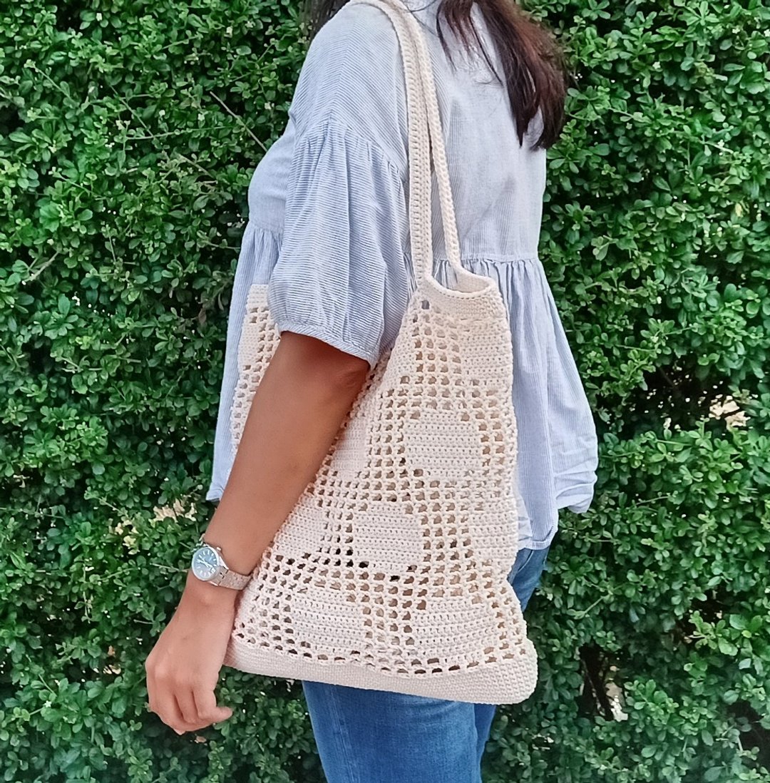 Crocheted cotton fishnet tote bag, market bag, beach bag - 手提包/手提袋 - 棉 