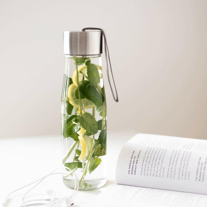 丹麦eva solo 自制水果茶两用随手瓶 750ml - 水瓶/水壶 - 塑料 