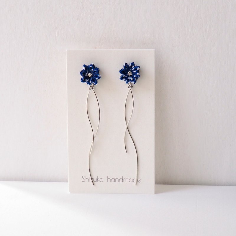 【浪漫旋律】银波浪蓝剑花耳环耳夹 定制 14kgf 925 - 耳环/耳夹 - 其他金属 蓝色