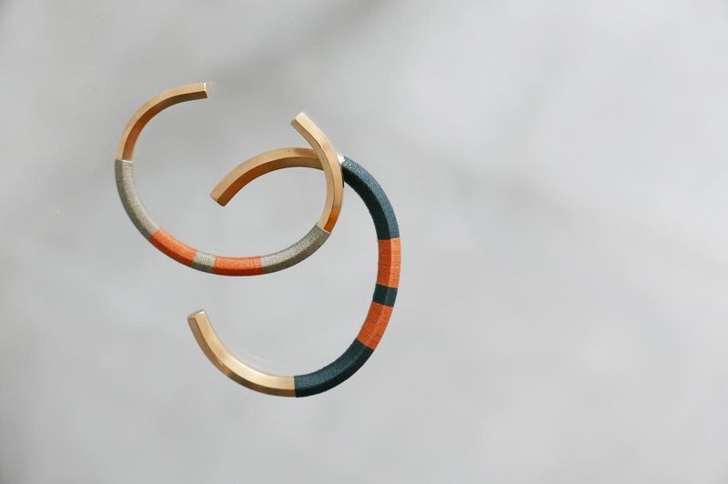 I StandOn I 黄铜六角形编织手镯 x Halloween Green - 手链/手环 - 其他金属 绿色