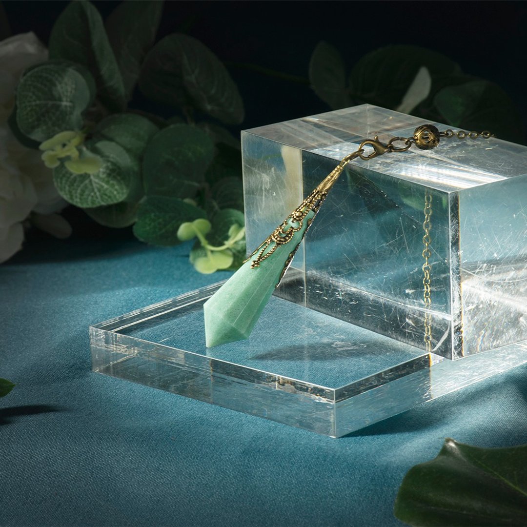 天然水晶灵摆-乘载未来与梦想的绿精灵【绿东陵】Aventurine - 长链 - 水晶 绿色