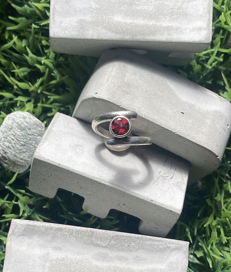 镶嵌戒指、进阶金工体验、花莲市区金工工作室 - 金工/饰品 - 银 