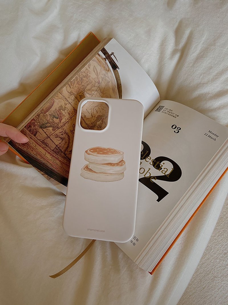 厨房里刚出炉的松饼 iPhone 手机壳 韩国菲林半包亮面硬壳 - 手机壳/手机套 - 其他材质 